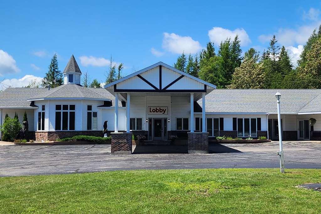 Econo Lodge Lakeshore Manistique Exterior foto