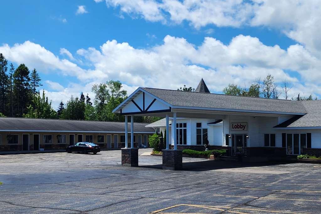 Econo Lodge Lakeshore Manistique Exterior foto