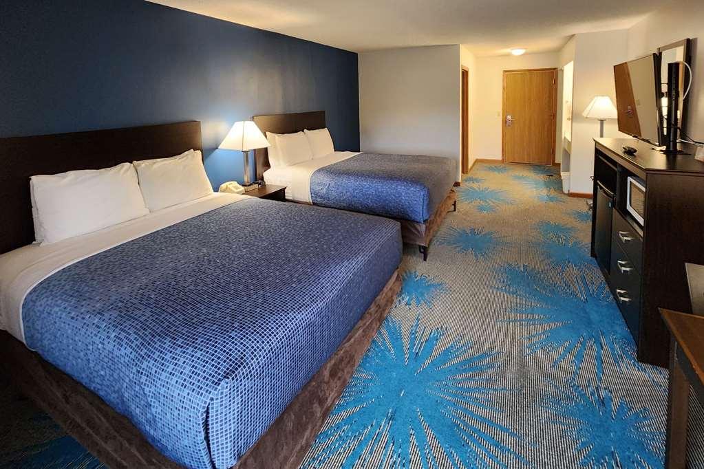 Econo Lodge Lakeshore Manistique Habitación foto