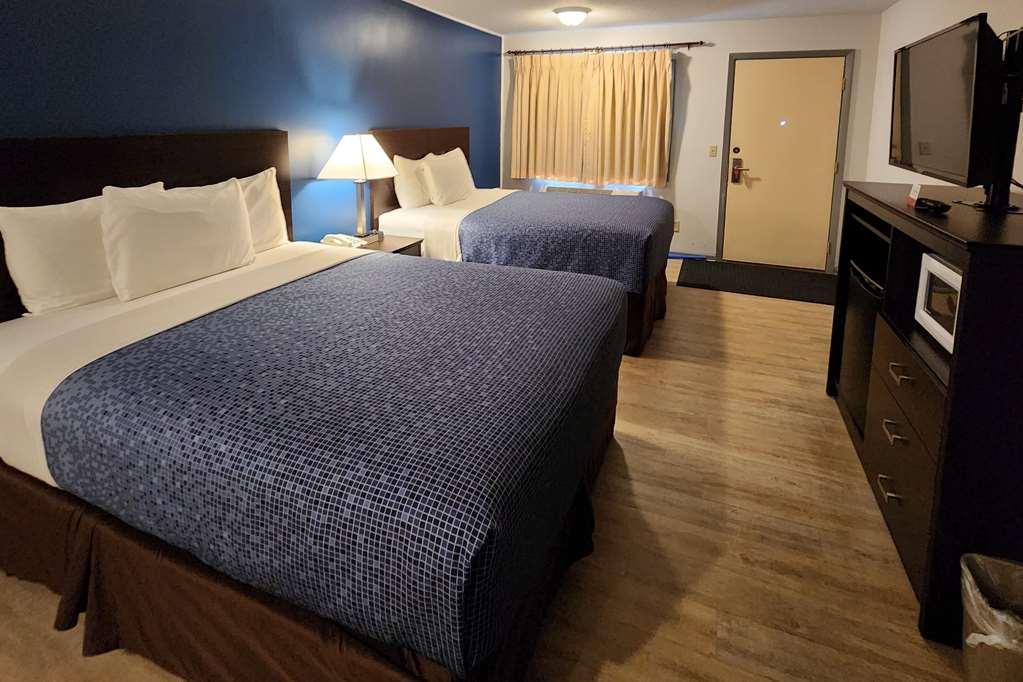 Econo Lodge Lakeshore Manistique Habitación foto